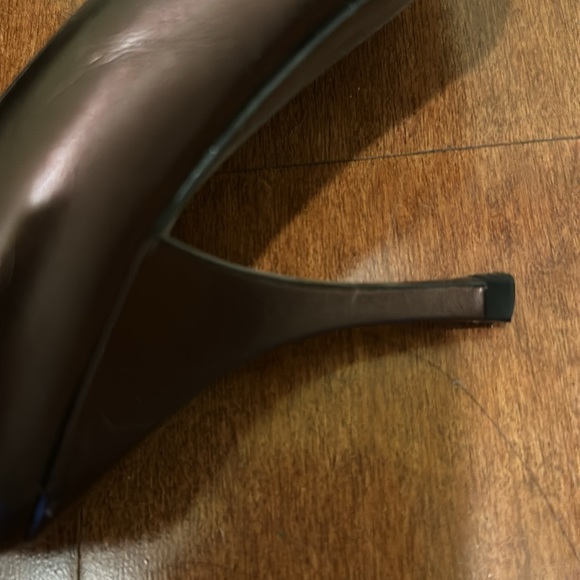 BCBG sexy open toe heels - Picture 6 of 6